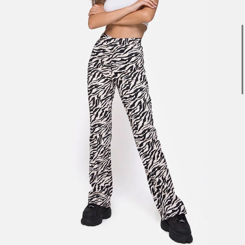 Motel Rocks Zoven Trouser in 90’s Zebra Black and White
